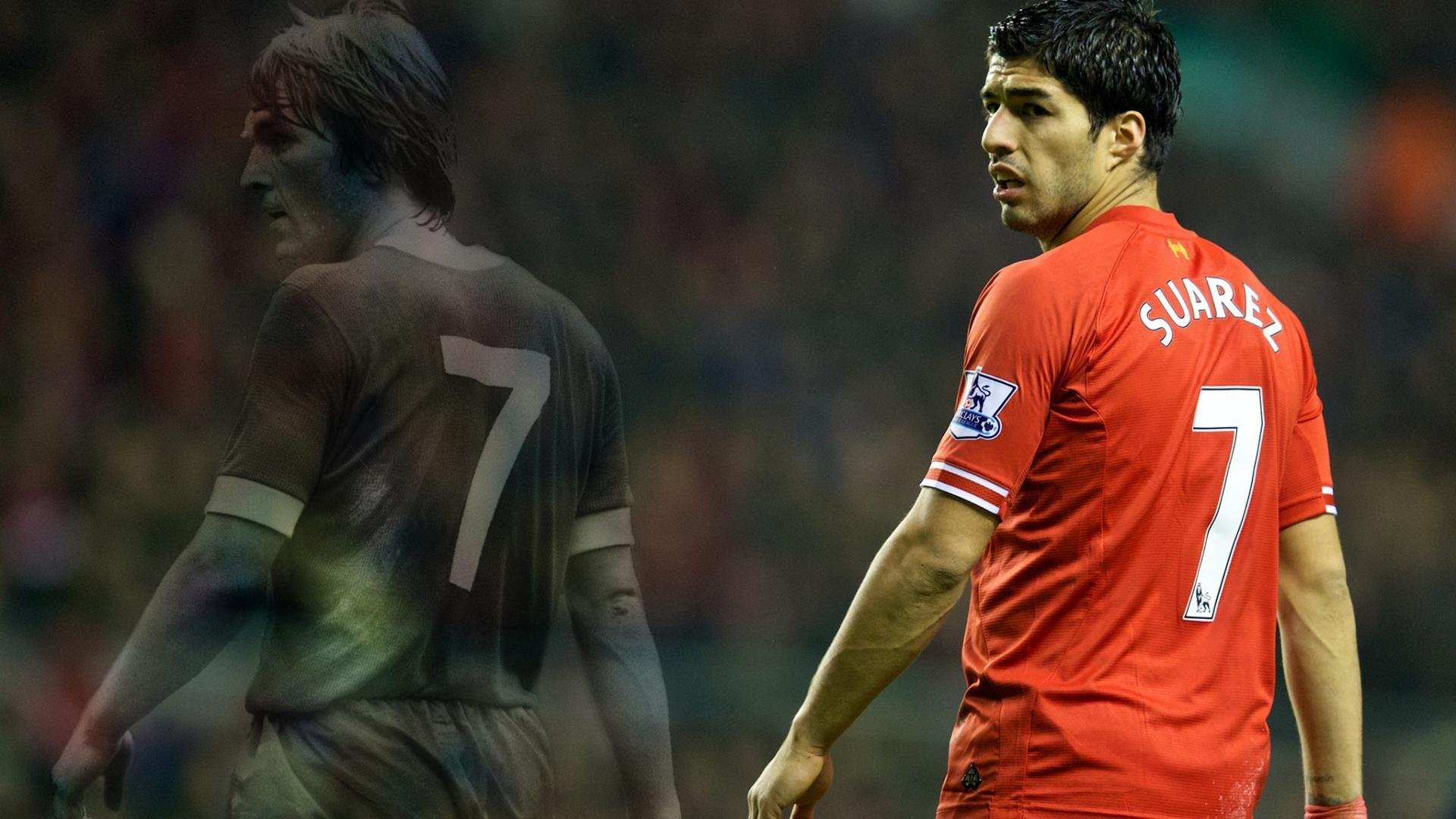 开云下载网址-新战术亮相：球队如何利用阵型打破对手？，球队战术怎么设置